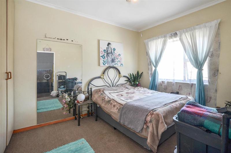 2 Bedroom Property for Sale in Bellville Western Cape